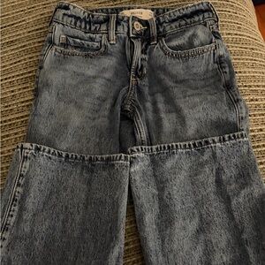 Bow Hollister Relaxed Fit Blue Jeans